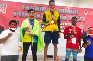 Atlet Sambo Riau Sabet 4 Medali Emas dan 1 Perak