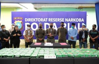Kapolda Riau: Kita Takkan Pernah Berhenti Buru Pelaku Narkoba!