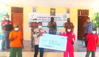 Berhasil Cegah Karhutla, Desa Bagan Limau Terima Reward Rp50 Juta