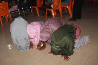 Oknum Ketua Raib, PTPN V Bantu Talangi Gaji Pekerja