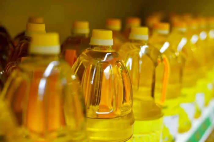 Riau Dapat Jatah 9.000 Liter Minyak Makan Operasi Pasar