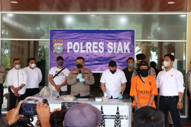 Polres Limpahkan Berkas Pembunuhan Siswi SMA Siak di Kejari