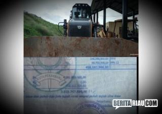 Baru Operasi 6 Bulan, Unit Alat Berat Dozer DLHK Pekanbaru Rusak Total