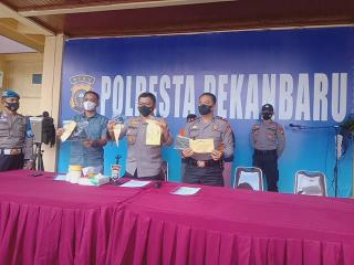 Residivis Kampar Pasangan Suami Istri Curi Motor Buat Beli Sabu-sabu