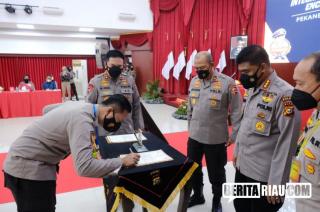 M Iqbal Buka Pelatihan Operator Humas Jajaran Polda Riau dan Kepri