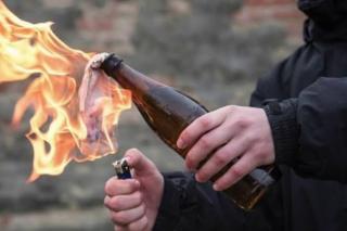 Sakit Hati, Bom Molotov Bersarang di Rumah Kos Bengkalis