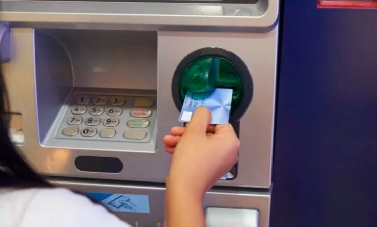Bandit Pembobol Rekening Modus Ganjal ATM Beraksi di Pekanbaru