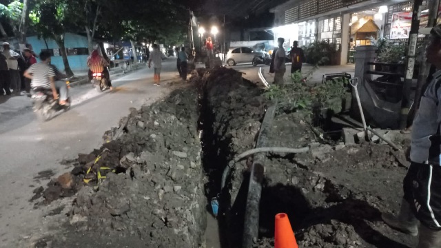 Forum RT/RW Tuntut Proyek Galian Pipa PDAM yang Hancurkan Jalan Pemuda Pekanbaru