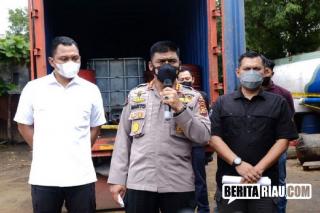 Picu Kelangkaan, Polda Riau Bongkar Mafia Solar Oplosan