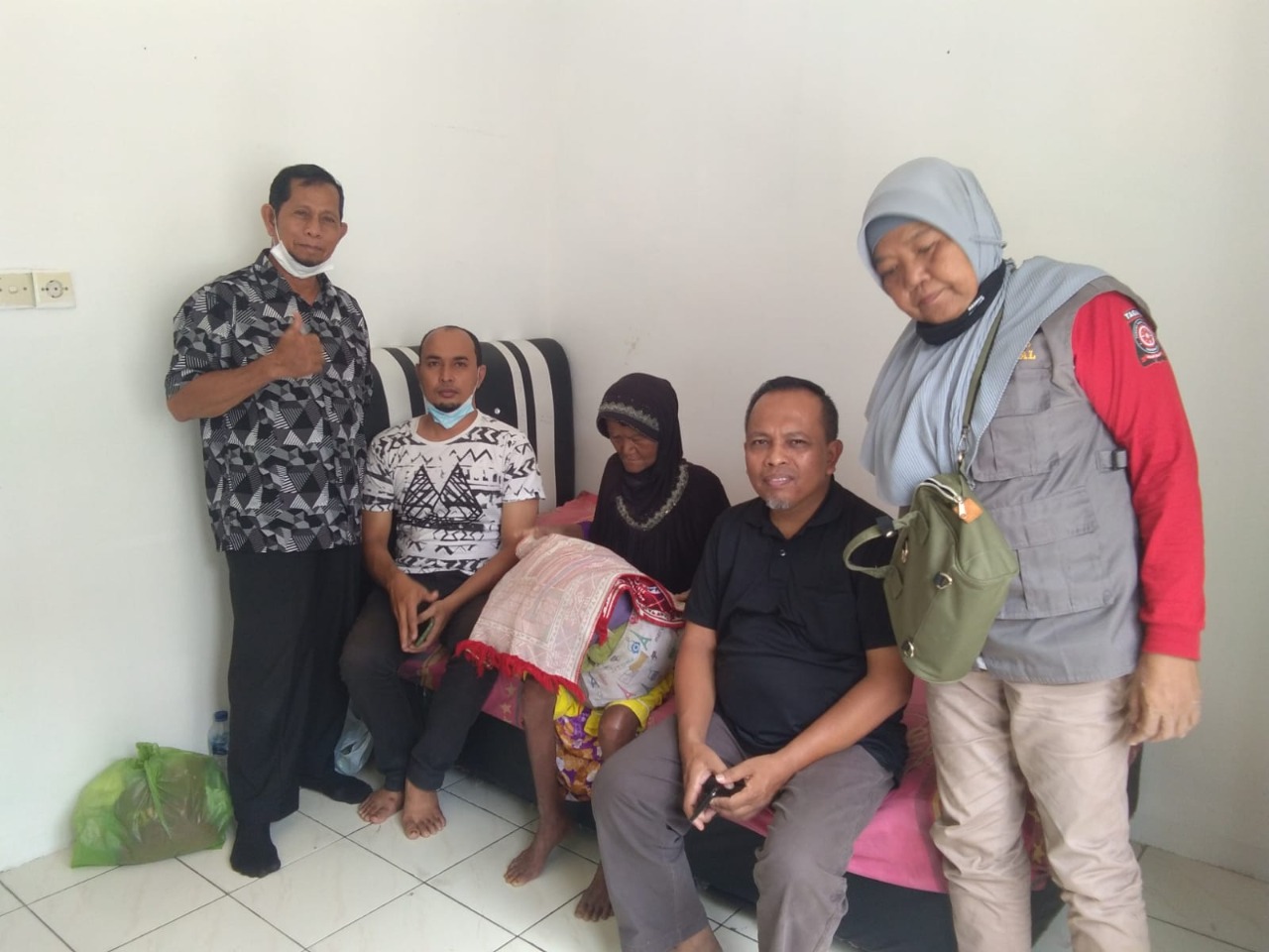 Tersesat di Terminal BRPS Pekanbaru, Dinsos Rujuk Lansia Terlantar ke Sentral Abiseka