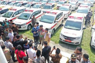 Pecahkan Rekor MURI, Pemkab Kampar Berikan 242 Ambulans untuk Tiap Desa