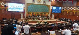 DPRD Riau Gelar Paripurna Dalam Rangka Penyerahan LHP BPK