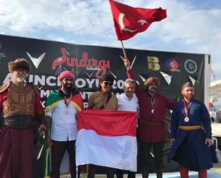 Gubri Ucapkan Selamat, Putra Riau Raih Juara Umum Panahan dan Berkuda di Turki