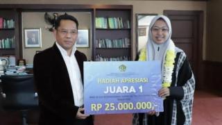 Juara MTQ Internasional di Rusia, Dewi Yukha Nida Terima Bonus Rp25 Juta dari Kemenag