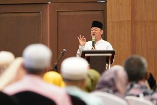Lepas 129 CJH Asal Rohil, Bupati Afrizal Sintong: Semoga Jadi Haji Mabrur