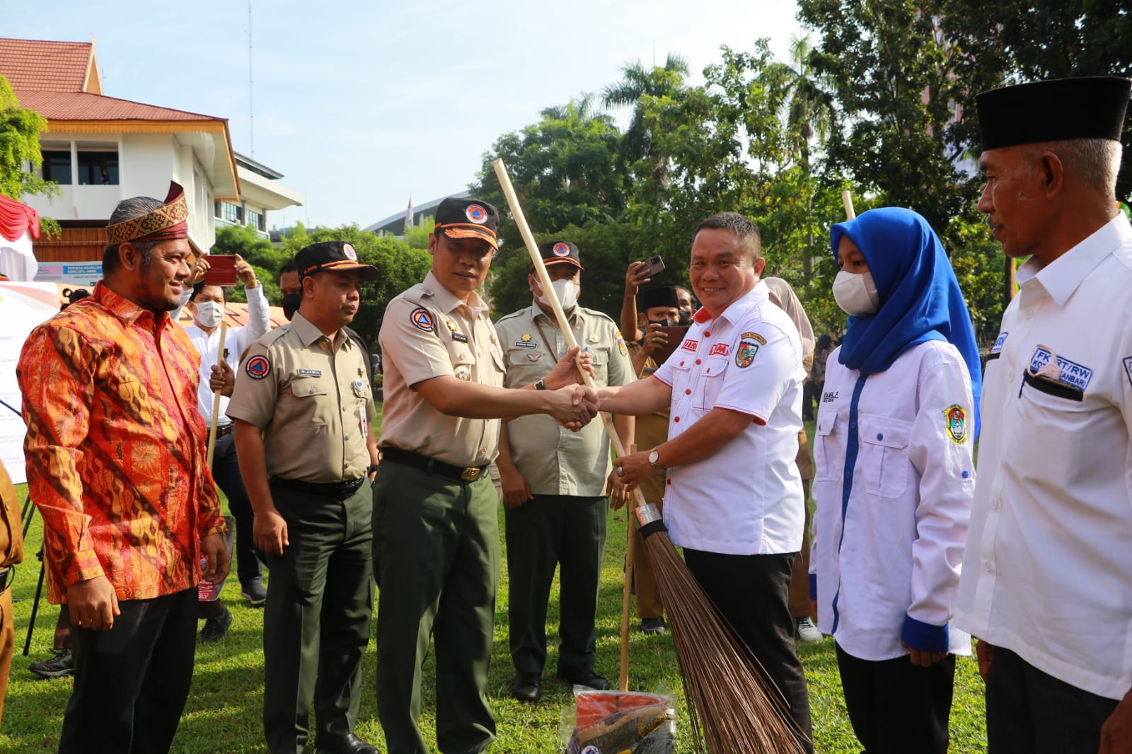 Paten! Pj Wali Kota Bacakan Deklarasi Pekanbaru Bebas Sampah tahun 2022