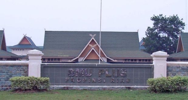 Kejati Riau Tengah Kaji Laporan Dugaan Korupsi di SMA Plus