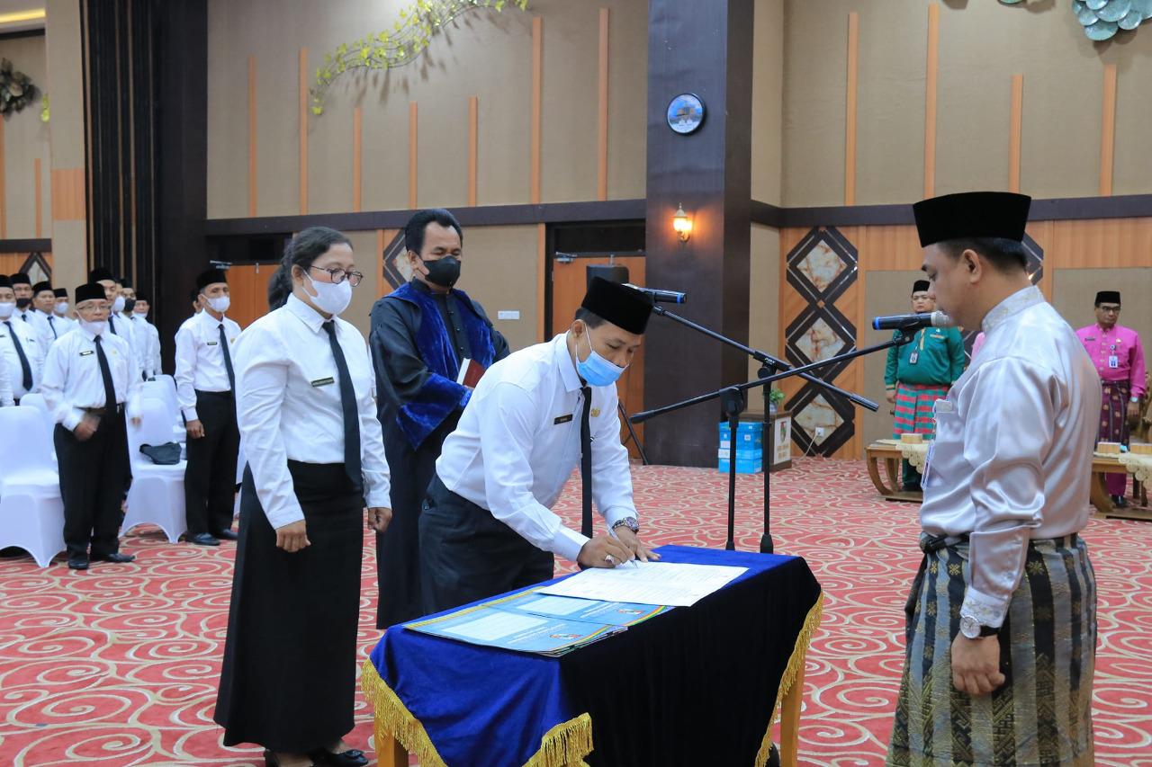 75 PPPK Terima SK Pengangkatan dari Sekdako Pekanbaru