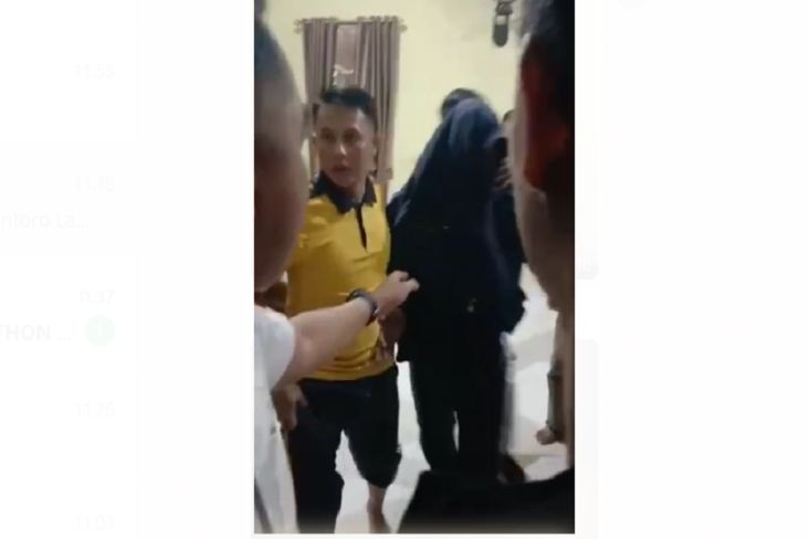 Astaga! Suami Keluar Kota, Istri Perwira Polisi Panik Digerebek Ngamar Bersama AKP