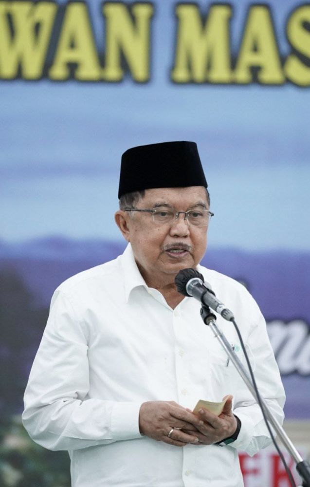 Jusuf Kalla Apresiasi Bank Riau Kepri Menjadi Bank Syariah