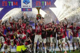 Gelontorkan Rp18,7 Triliun, RedBird Resmi Akuisisi AC Milan dari Elliott