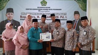 Kepala Kemenag Kota Pekanbaru Resmi Purna Tugas