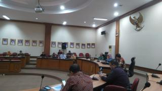 Bahas Perda CSR PT, Pemprov Riau Terima Studi Banding Pansus IV DPRD Kalbar