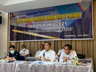 Pimpin RUPS PT PER, Sekdaprov Riau Minta BUMD Berikan Kontribusi Dalam Pendapatan Daerah