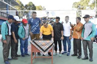 Pertama di Riau, Gubernur Riau Resmikan Akademi Akademi bola Voli di Kampar