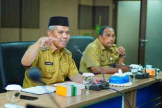 Pemkab Kampar Komitmen Pembangunan Desa Terisolir di Kampar Kiri Hulu