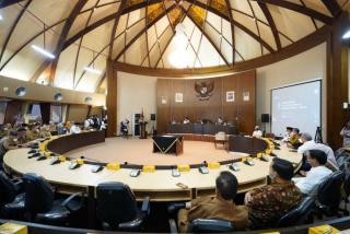 Pemprov Riau Gelar Rapat Koordinasi Percepatan Sertifikasi Halal