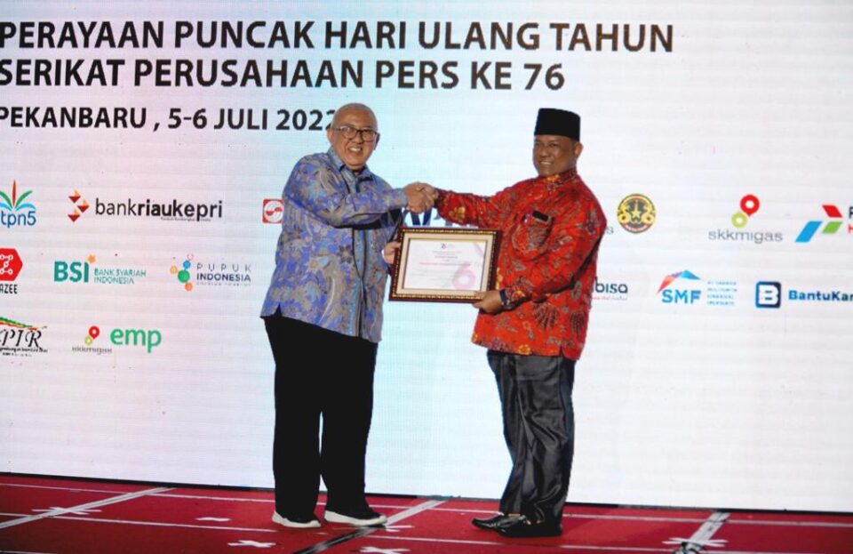 Kampar Raih Penghargaan Lestari Awards pada Puncak HUT SPS Ke-76 Tahun 2022