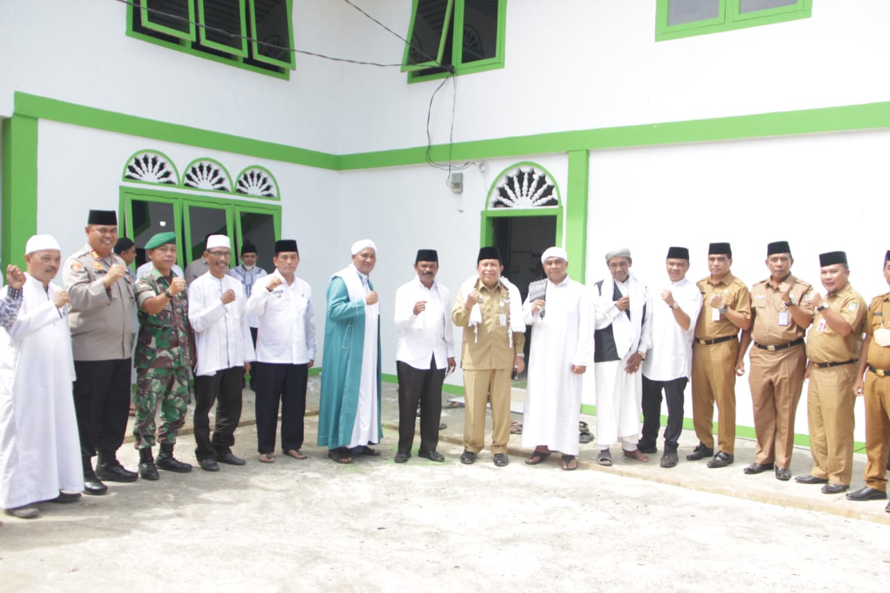 Bupati Sukiman Hadiri Haul Syekh Masum ke-61 di Tambusai