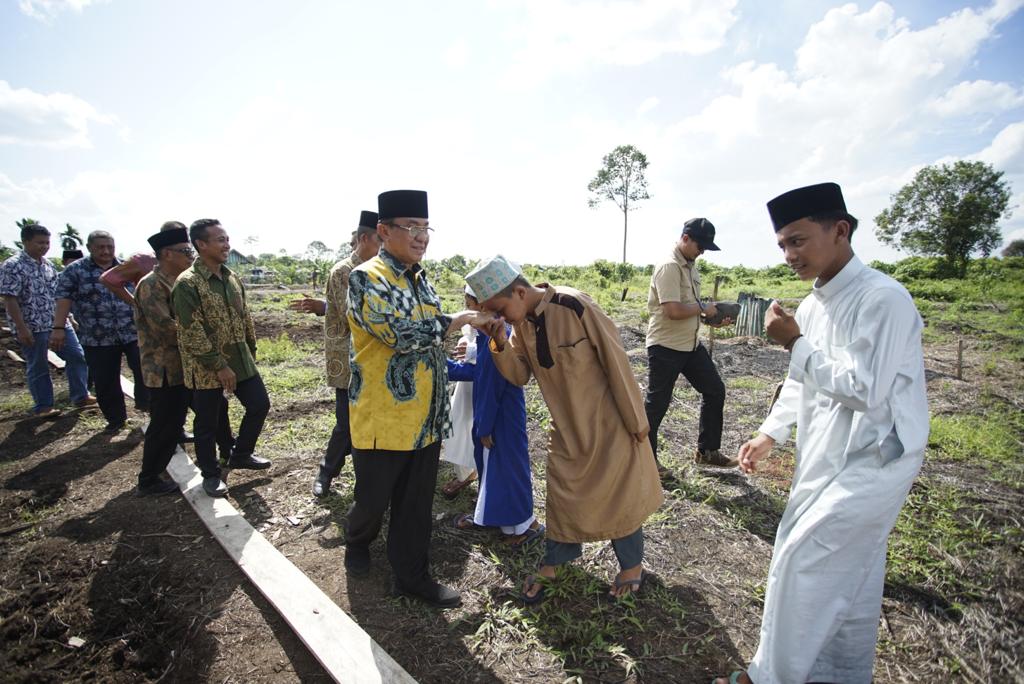 Bupati Wardan Sambangi Ponpes Tahfiz Quran Darul Kalam di Pelangiran