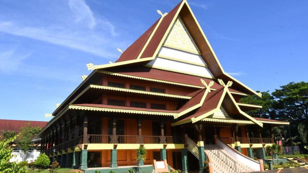Pemprov Riau Segera Perbaiki Anjungan Riau di TMII