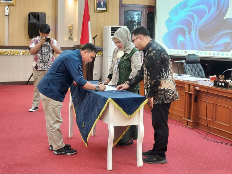 Menpan RB Nilai Kampar Tiga Kabupaten Terbaik Pengelolaan Pengaduan Publik