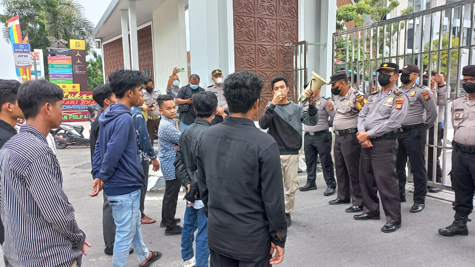 Aliansi AMBR Desak Kejati Periksa PT Inhutani IV Atas Dugaan Mark Up Program RHL