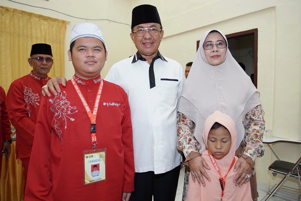 Bupati Wardan Janjikan Umrah Bagi Qori Qoriah Inhil yang Juara MTQ Riau