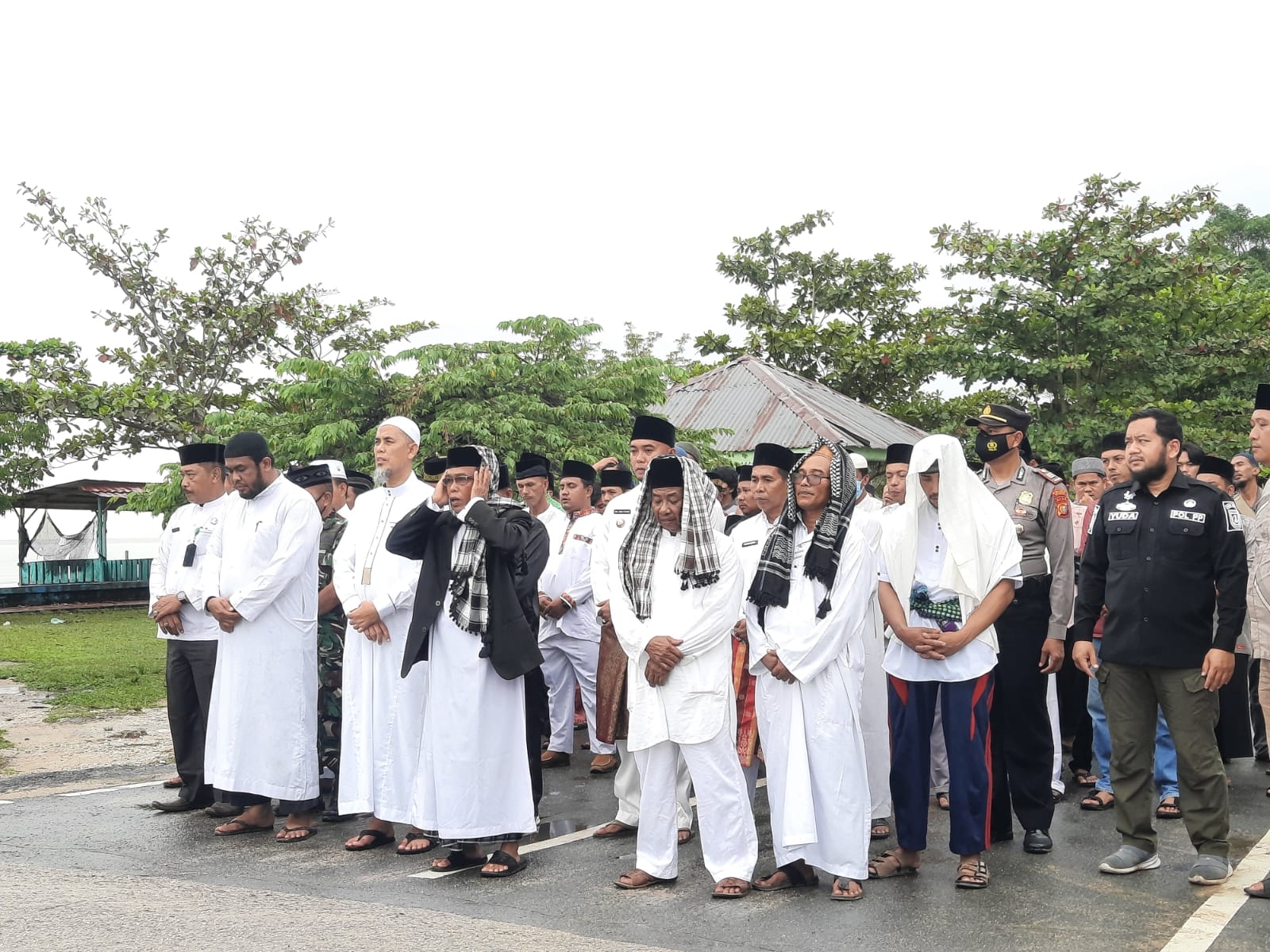 Tradisi Beratib Kampong Kembali di Gelar Masyarakat Teluk Makmur dan Mundam