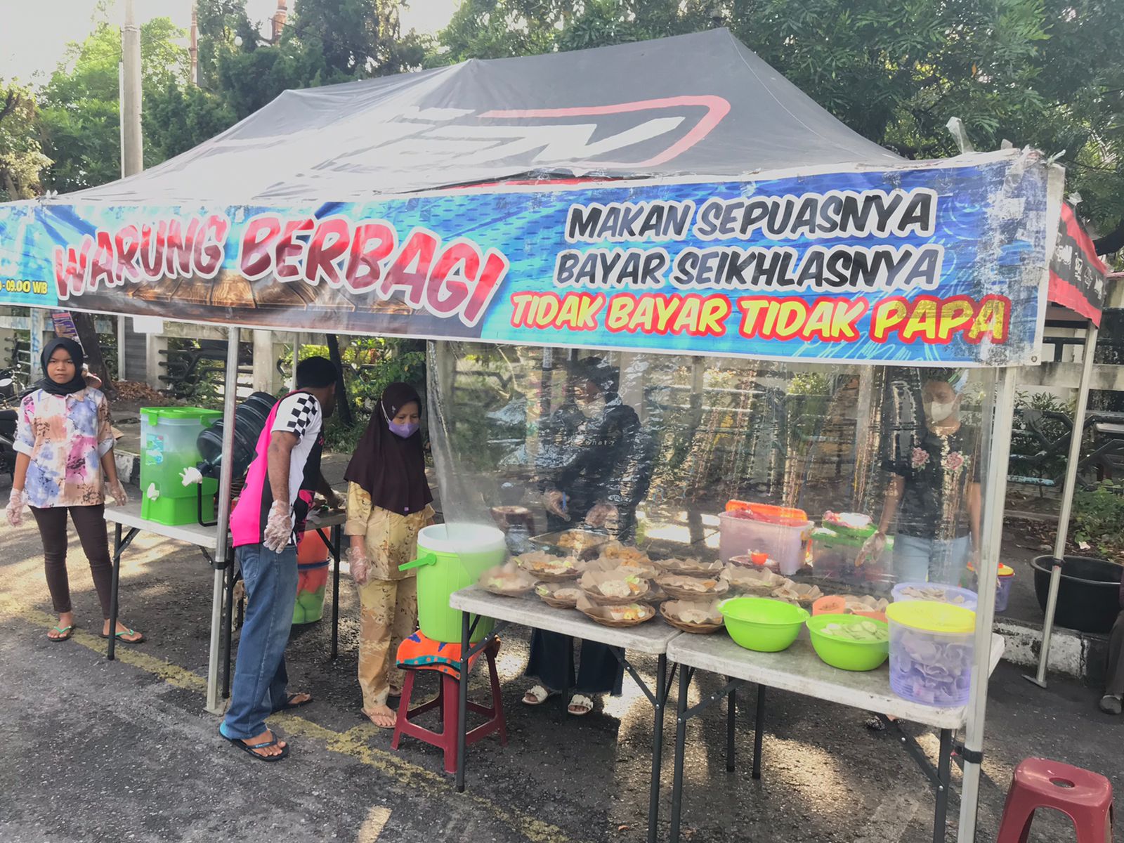 Warung Mini Berjuta Faedah Ala Polisi Pekanbaru