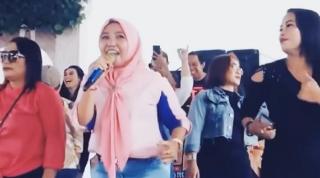 Usai Dikecam Ulama, Penyanyi Lagu Viral Sikok Bagi Duo Dipanggil BNN, Ada Apa?