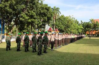 Polresta Pekanbaru Gelar Apel Kesiapan Pengamanan Malam Takbiran Idul Adha 1443 HÂ 