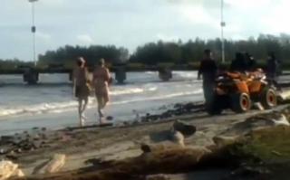 Sepasang Bule Berbikini di Pantai Pulo Sarok Aceh Singkil Bikin Heboh, Warganet: Astaghfirullah...