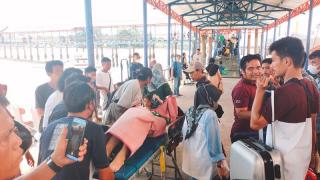 Sudah Kontraksi, Seorang Penumpang Melahirkan Bayi Laki-laki Secara Darurat di Atas Kapal