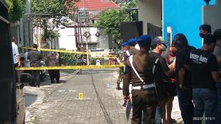 Dorrr! Istri Tentara Ditembak Orang Tak Dikenal