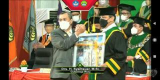 Unri Kukuhkan Wakapolri Gatot Eddy Pramono Sebagai Guru Besar Kehormatan