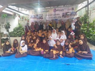 Rumah Baca SCW Gelar Kegiatan Mendongeng bersama Kakak Dadang dan Siswa SDN 153 PekanbaruÂ 