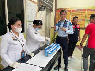 Puluhan Petugas Rutan Pekanbaru Dites Urine