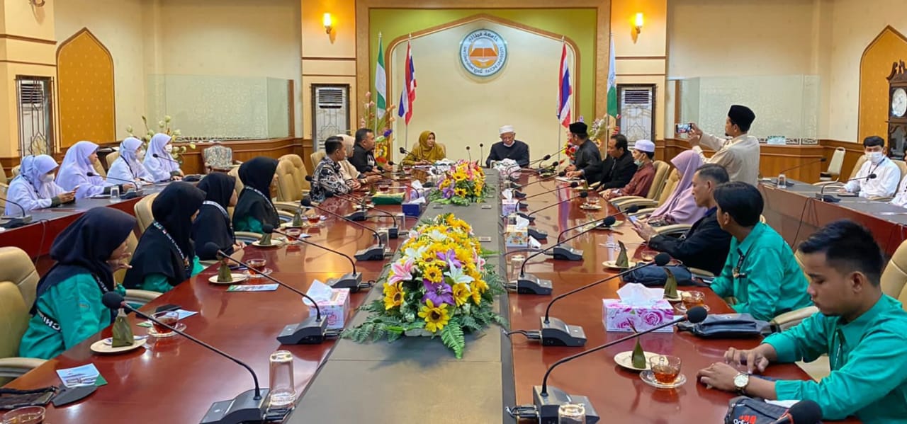 Mahasiswa  STIE Syari’ah Bengkalis Belajar di Fatoni University Thailand