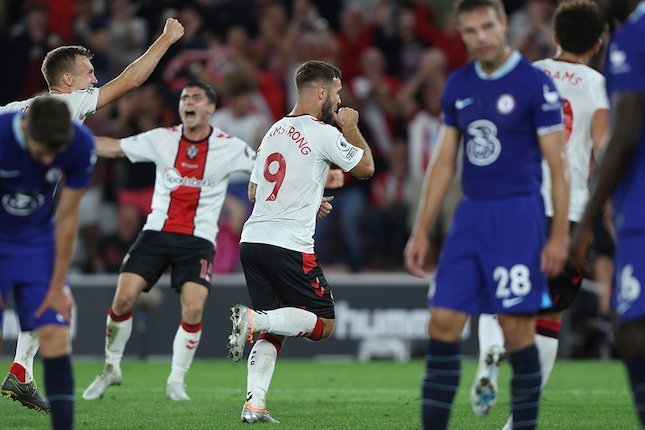 Chelsea Tumbang di Kandang Southampton dengan Skor 2-1
